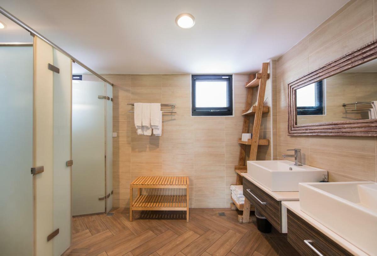 Outline B&B Hsziaoliucsiu Kültér fotó
