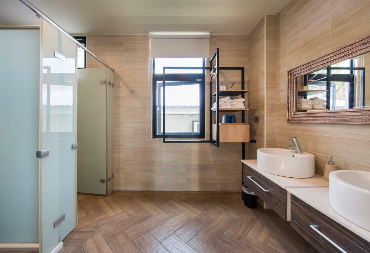 Outline B&B Hsziaoliucsiu Kültér fotó